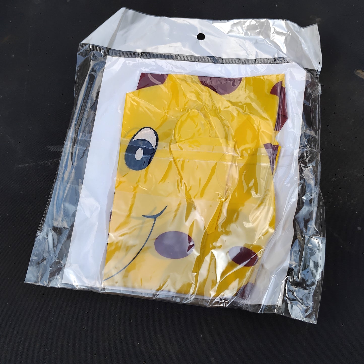 Job Lot of 12 Inflatable 60cm Yellow Giraffe