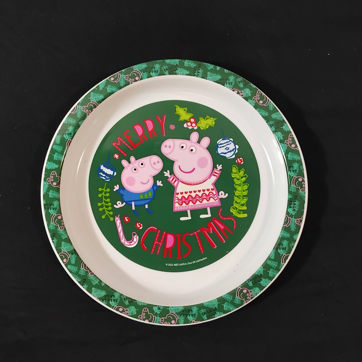 Job Lot of 12 Peppa Pig Christmas Plates