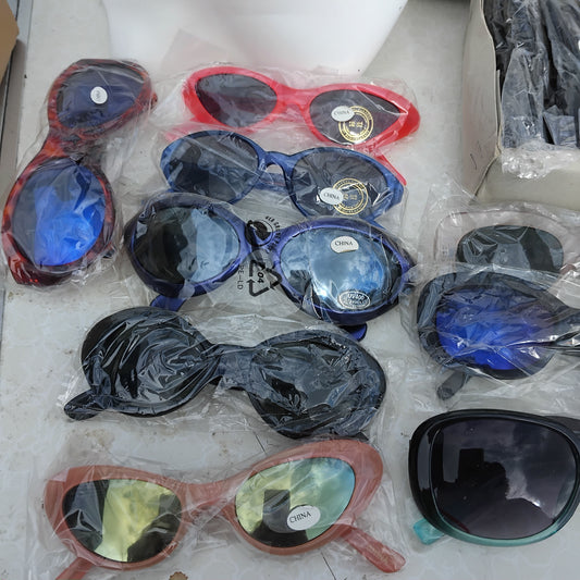 Job lot of 12 Assorted Adult Sunglasses