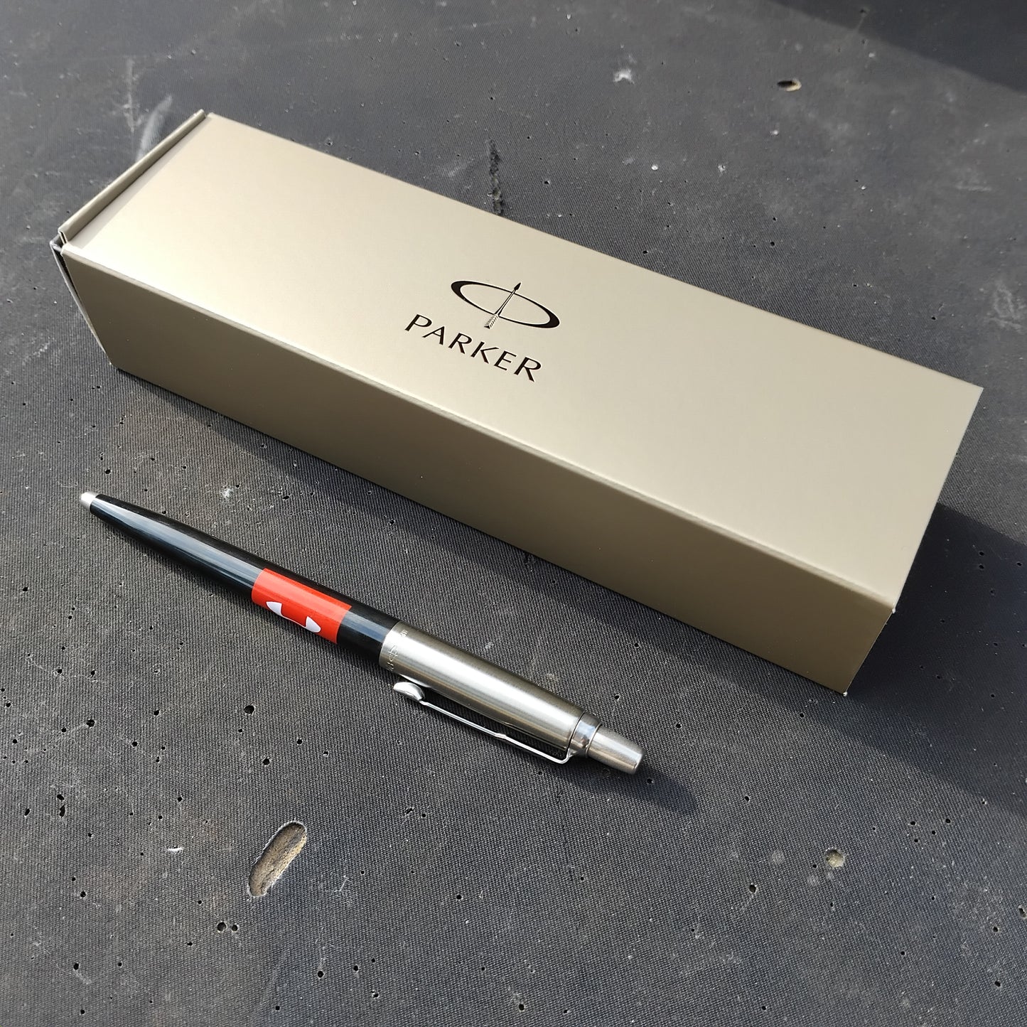 Job Lot of 12 Promotional Parker Pens in Gift Boxes